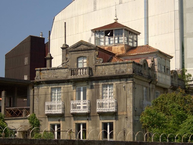 Salvar a Torre de Escuredo no Grove convírtese nunha necesidade